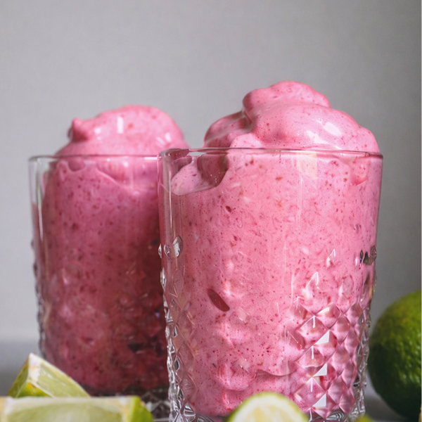 Fluffy og syrlig bringebærsmoothie med MyoProtein og MyoCollagen